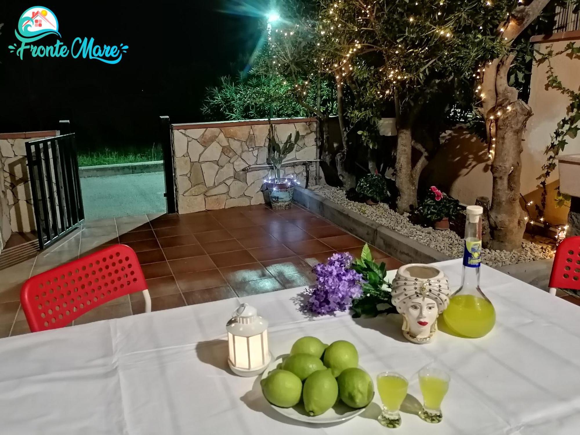 산타 테레사 디 리바 Casa Fronte Mare 빌라 외부 사진